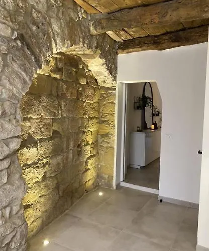 Le Refuge Secret 5min Uzes *