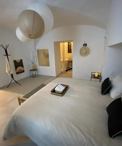 Le Refuge Secret 5min Uzes Serviers-et-Labaume